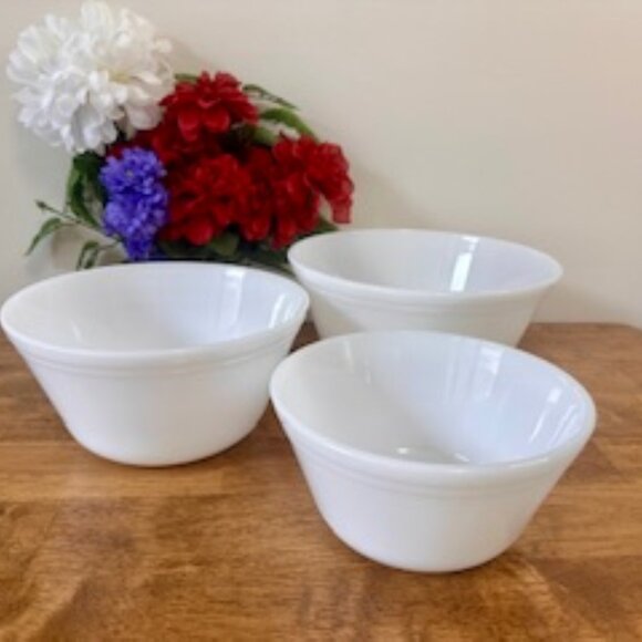 Federal Glass White Opal Nesting Bowl‎ Set Vintage Milk Glass Mixing Bowls 1950s - Picture 1 of 7